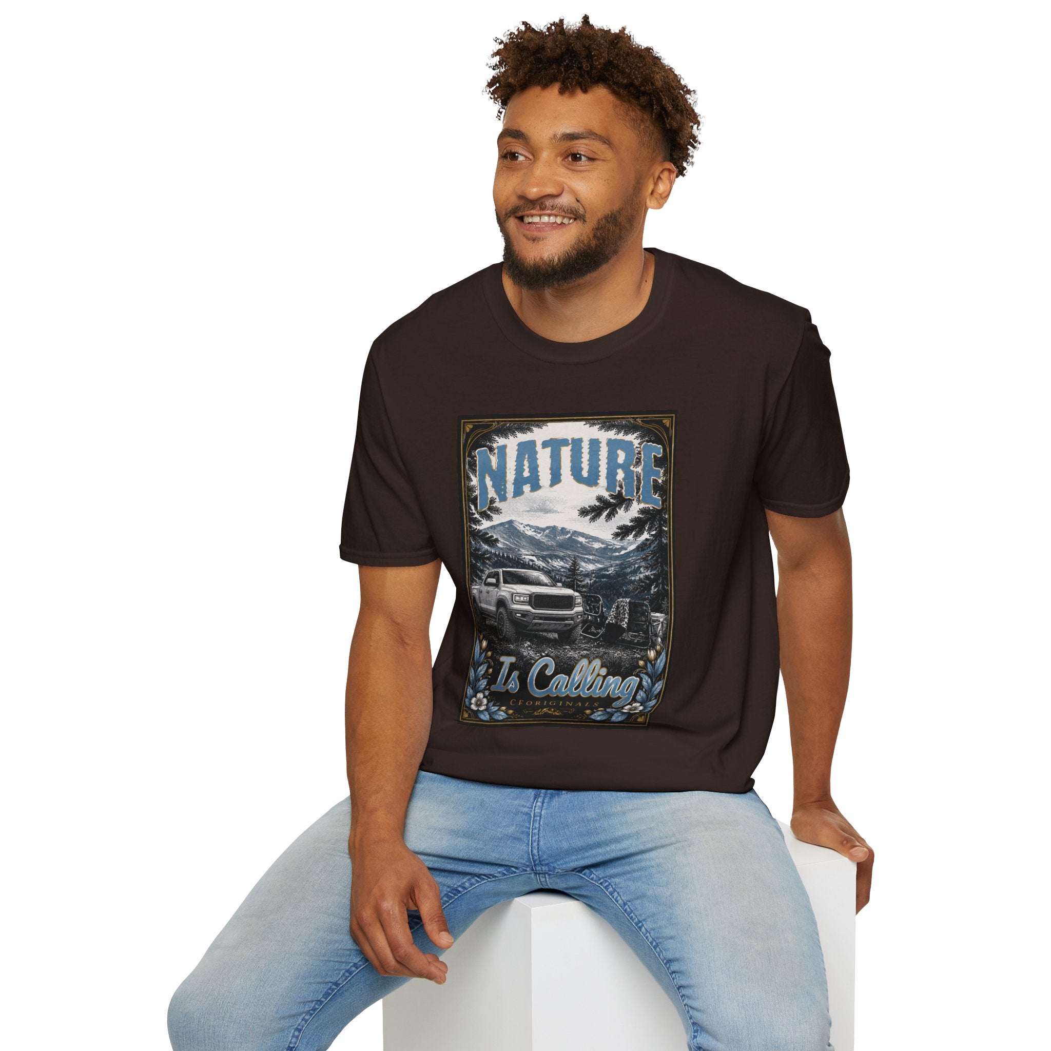 Vintage Mountain Truck T-Shirt — 'Nature' Graphic