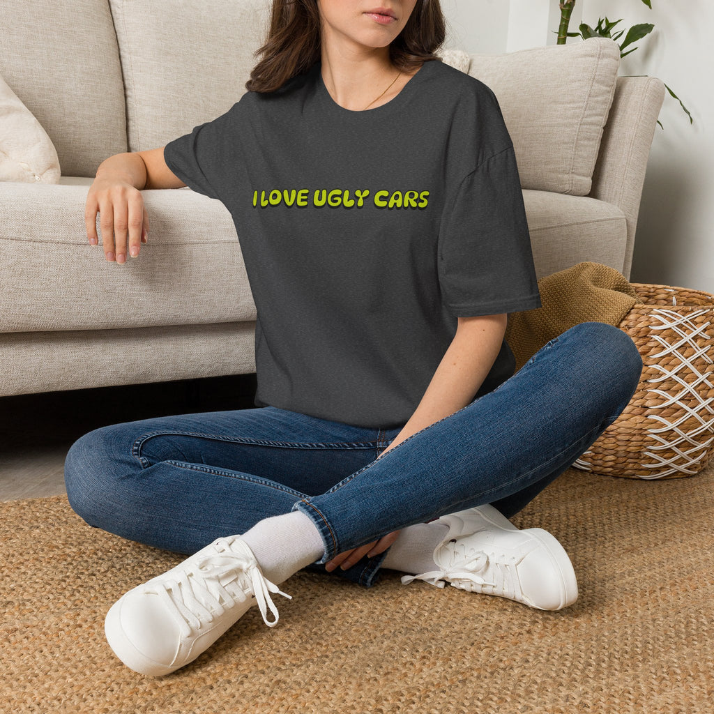 T-Shirt — "I Love Ugly Cars" Retro Green Graphic Tee