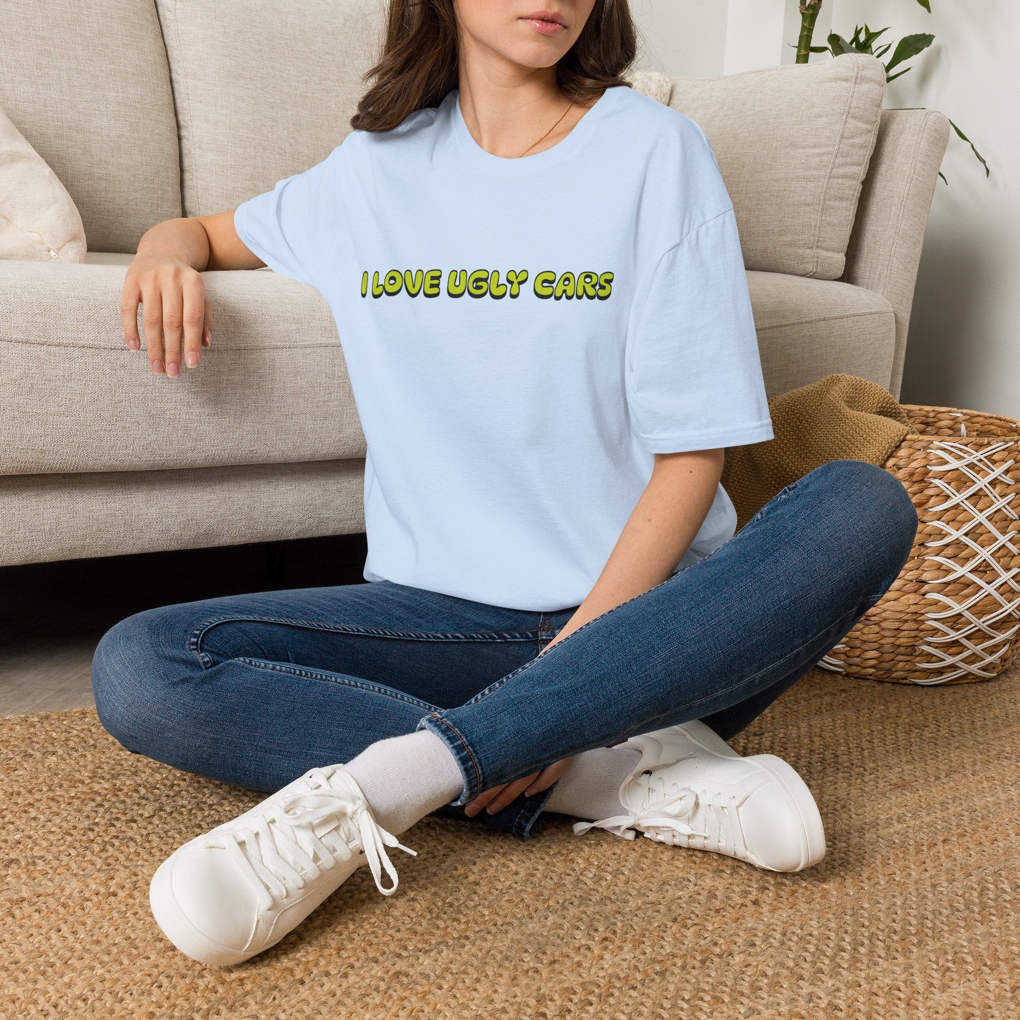 T-Shirt — "I Love Ugly Cars" Retro Green Graphic Tee