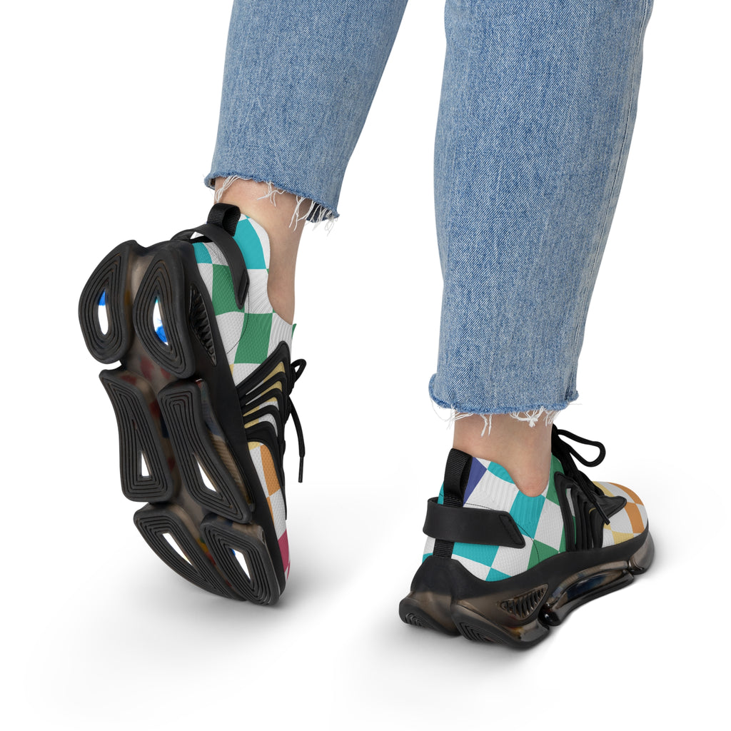 Checkerboard Racing Mesh Sneakers — Women's Colorblock Athletic Shoes